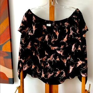 Aritzia Wilfred off the shoulder blouse